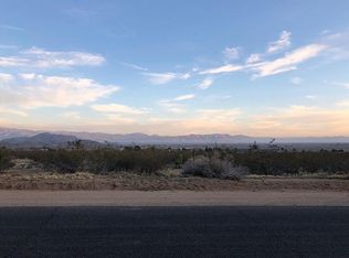 23597 South Rd, Apple Valley, CA 92307