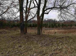 W Wolf Lake Rd, Albion, IN 46701