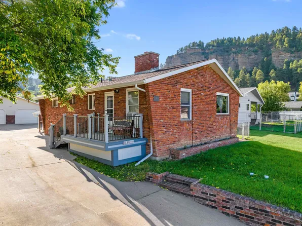 10 Rodeo St, Deadwood, SD 57732
