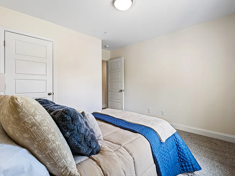 205 Starr Cir — Photo 23