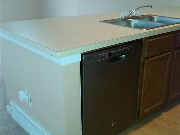 5th image of 116 Sudbury Dr