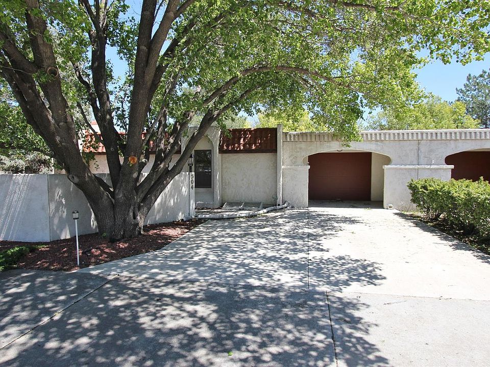 1st image of 504 W 36th St