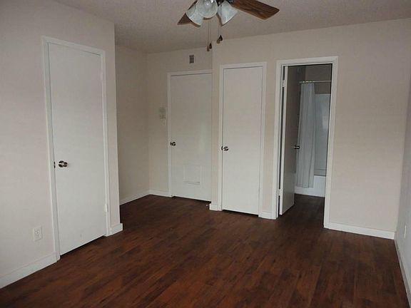 4th image of 2200 San Gabriel St APT 205