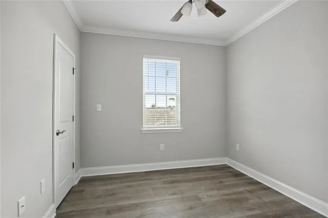 3120 2nd St — Photo 9