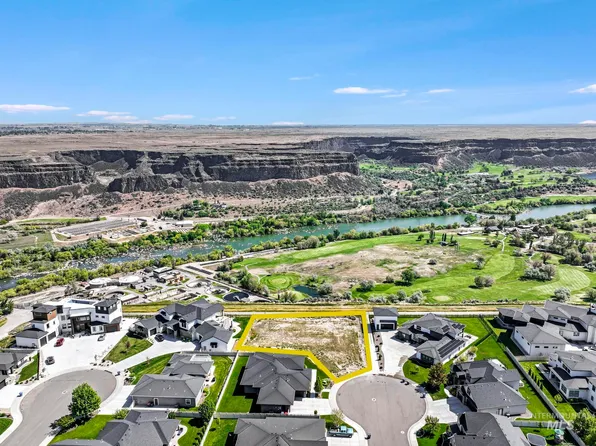 2370 Interstate Highway B Perrine Rd, Twin Falls, ID 83301