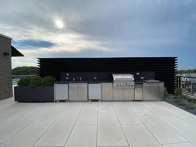 1118 W Patterson Ave — Photo 16