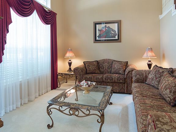 4th image of 3517 Aqua Springs Dr