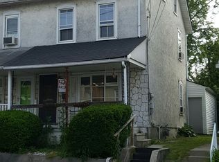 220 S 5th St, Emmaus, PA 18049