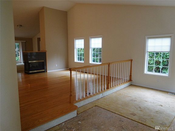 4th image of 7060 McCormick Woods Dr SW
