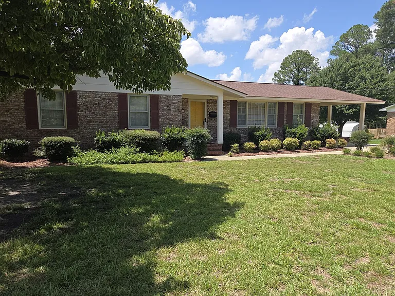 1503 Palmer Dr — Photo 1