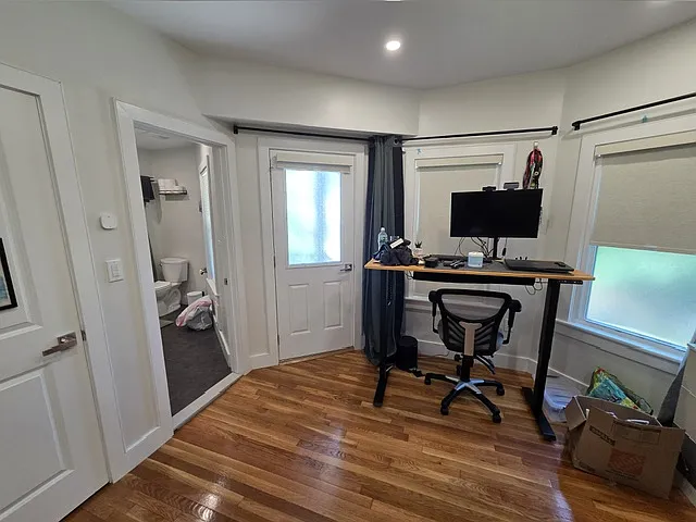 42 Thorndike St #2 — Photo 10