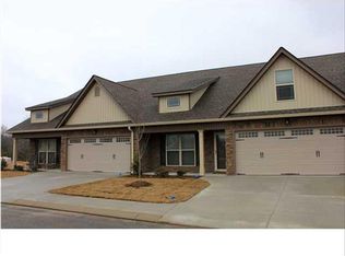 6873 Village Lake Cir, East Ridge, TN 37412