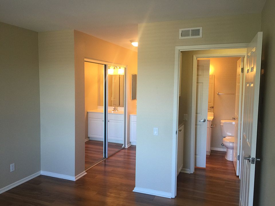 Double Vanity which creates more space when sharing