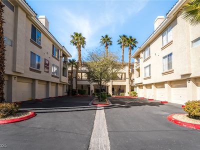 7163 S Durango Dr UNIT 303, Las Vegas, NV, 89113