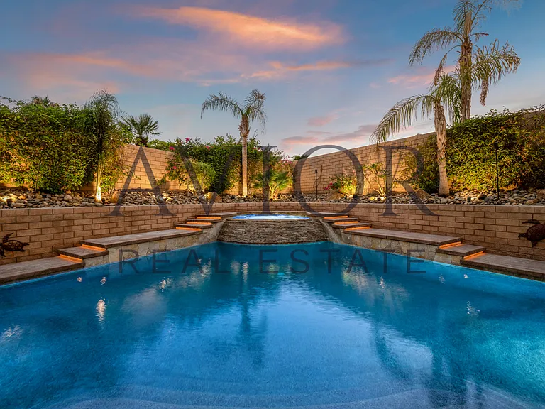 Pool | Hot Tub