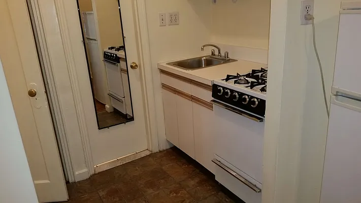 Rented by Prince Real Estate Associates LLC | media 21