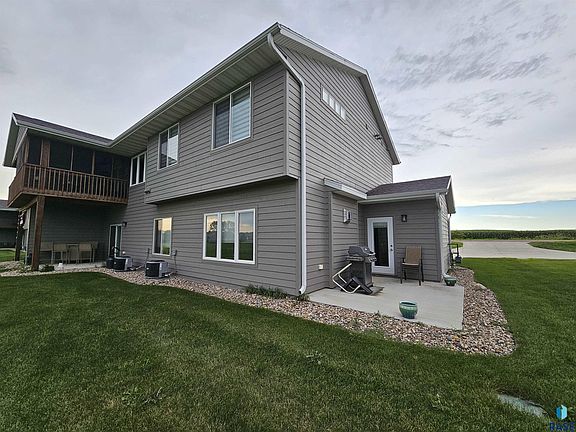4th image of 23744 461st A Ave Avenue #1