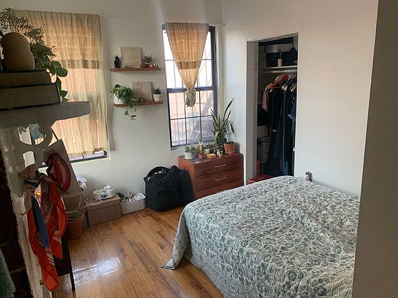 4th image of 48 Morgan Ave