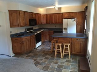 615 Broadhead Ave, Pittsburgh, PA 15205