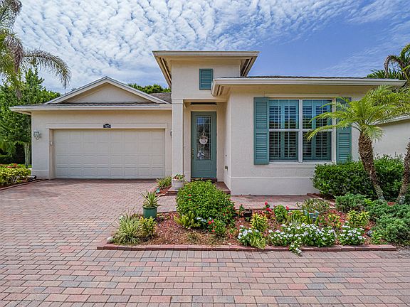2nd image of 7425 Great Oak Place