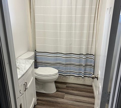 5th image of 263 Westbrooke Dr