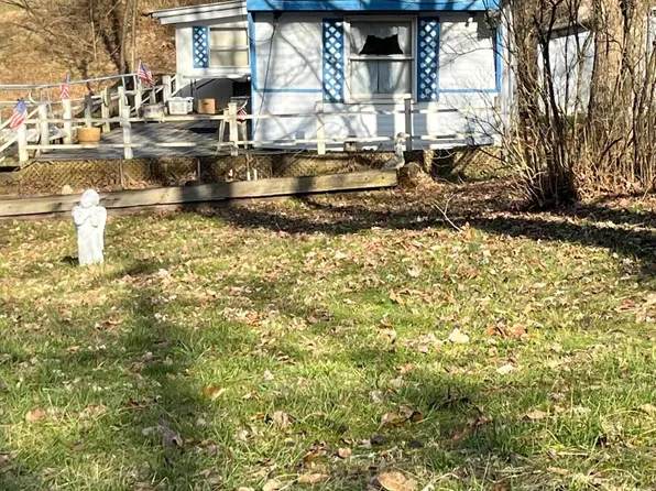 2652 Blake Rd, Coolville, OH 45723