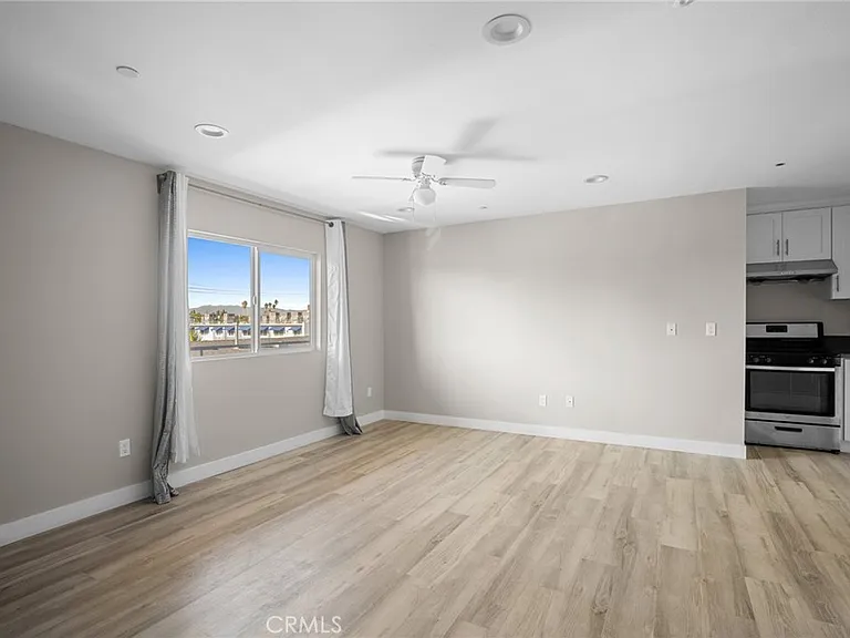 11731 Runnymede St #3 — Photo 3