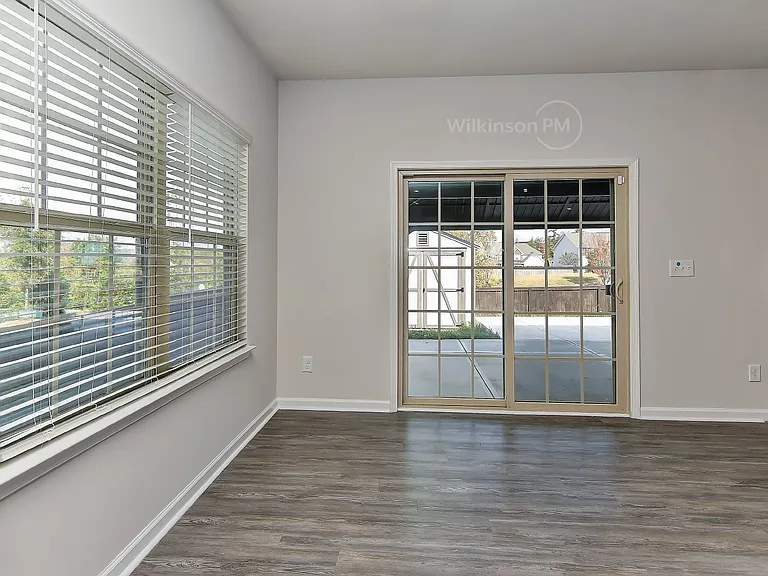 1868 Scarbrough Cir — Photo 19