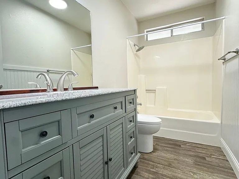 1502 Cottonwood Ave — Photo 15