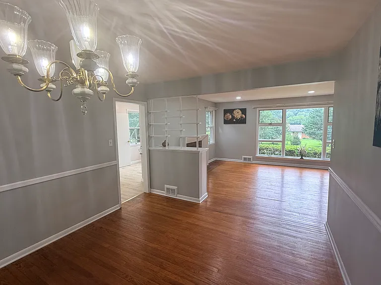 5460 Ten Oaks Rd — Photo 7