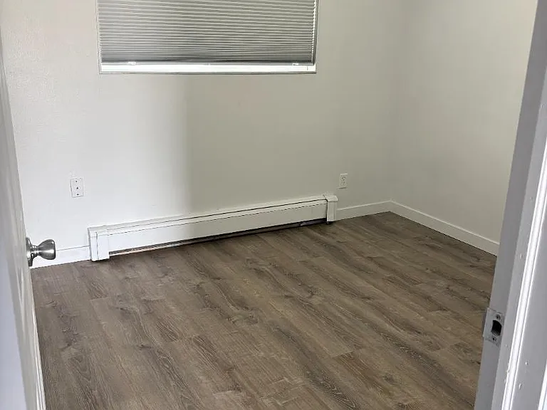 Unit Photo
