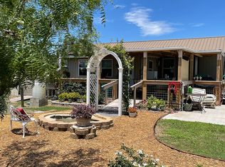 149 Old Salt Lake Rd #27, Rockport, TX 78382