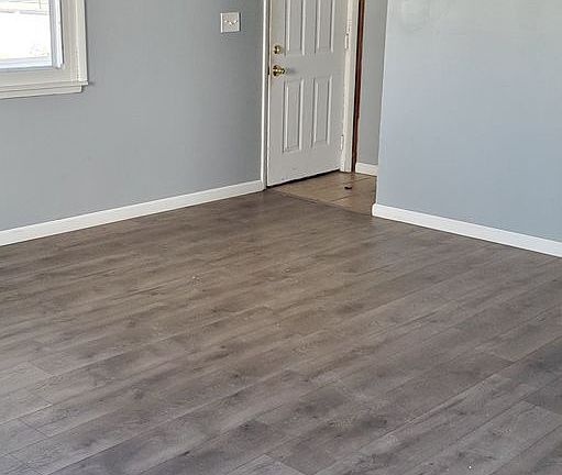 2nd image of 2842 Colorado Ave