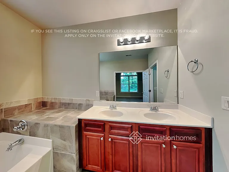 112 Al Jennah Blvd — Photo 15