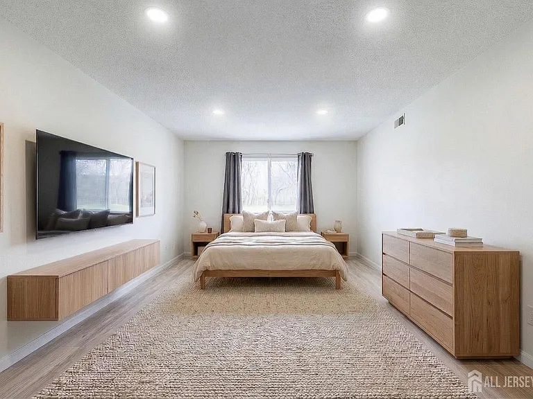 1807 Muriel Ct — Photo 6