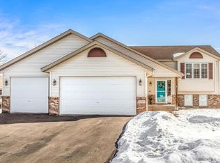 12330 Walnut Dr, Rogers, MN 55374