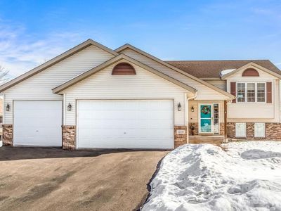 12330 Walnut Dr, Rogers, MN, 55374
