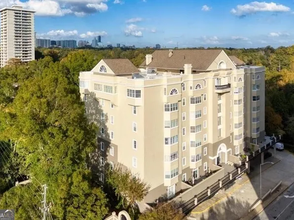 2499 Peachtree Rd NE APT 306, Atlanta, GA 30305