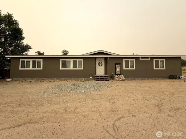 2228 Tacoma Avenue, Bridgeport, WA 98813