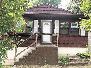 24 Raritan Blvd, Keyport, NJ 07735