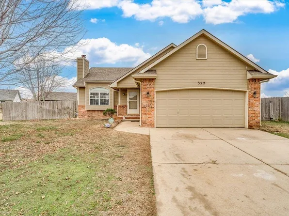 322 E Riley Ave, Haysville, KS 67060