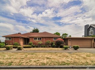 3704 Belvidere Ave SW, Seattle, WA 98126