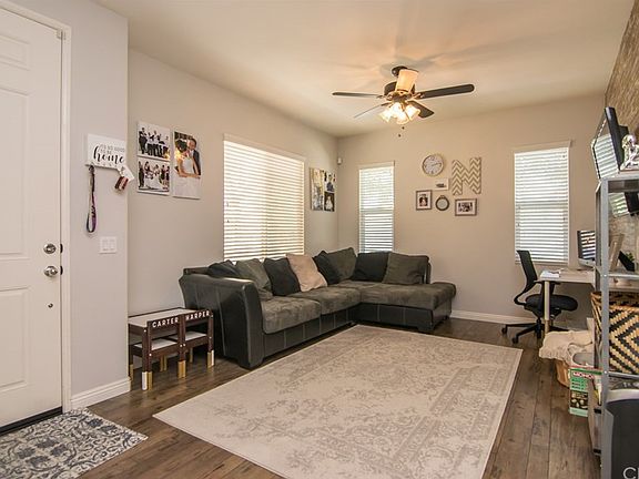 4th image of 37447 Paseo Tulipa