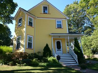 7 Allenwood St, West Roxbury, MA 02132