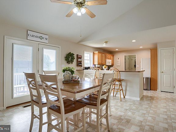 5th image of 7 Lion Ln #L-0070