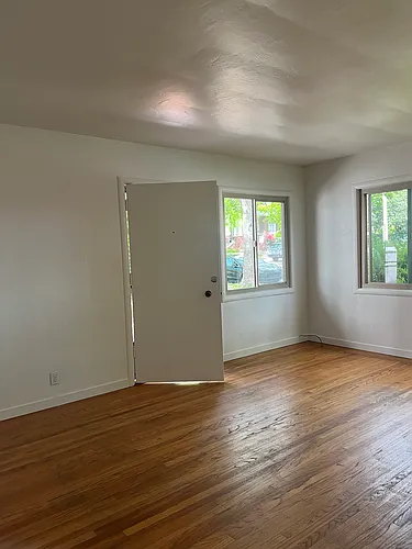 111 G St #1 Photo 1