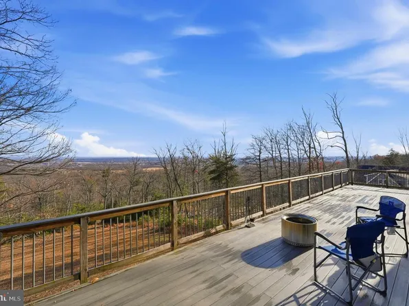 2419 Jackson Dr, Haymarket, VA 20169