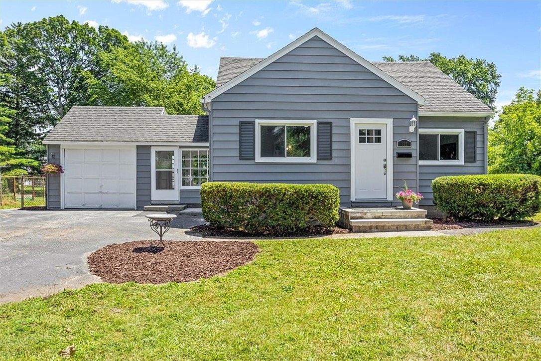 279 Hampton Blvd, Rochester, NY 14612 MLS R1550192 Zillow