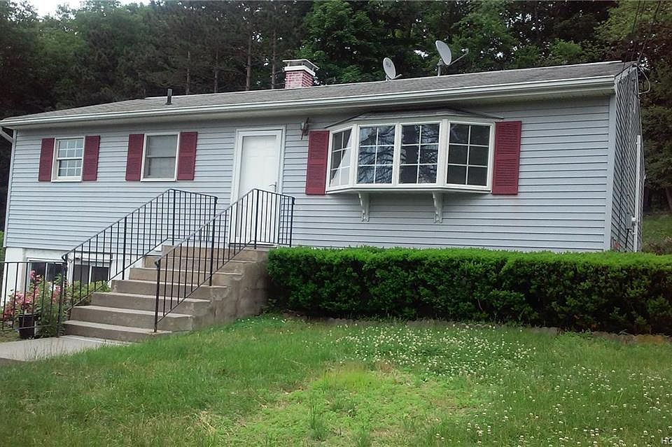 1st image of 19 Duelk Ave