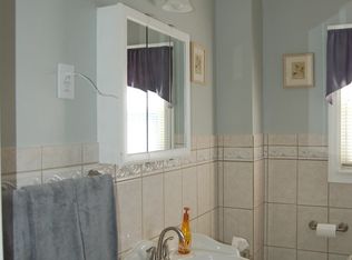 1240 Magnolia Pl, Union, NJ 07083
